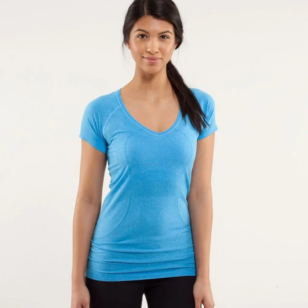 Lululemon Run: Swiftly V Neck Beach Blanket Blue